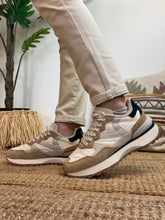 Carregar imagem no visualizador da galeria, Ténis Rush sport camel/beje Victoria
