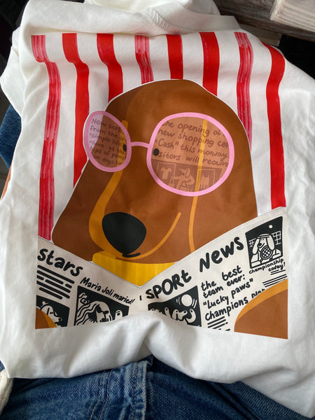 T-shirt branca dog news