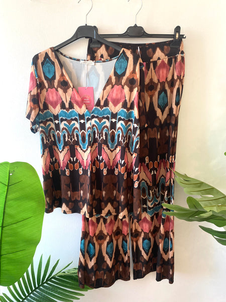 Blusa malha fria estampa preto
