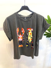 Carregar imagem no visualizador da galeria, T-shirt cinza lagostas
