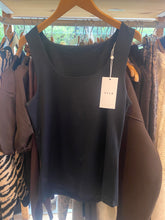 Carregar imagem no visualizador da galeria, Top alças preto Vila
