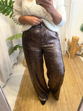 Carregar imagem no visualizador da galeria, Calças padrão cobra brilho Morgan
