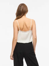 Carregar imagem no visualizador da galeria, Top alças com rendinha pérola Vila
