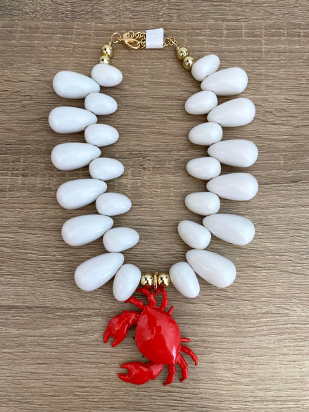 Colar branco caranguejo