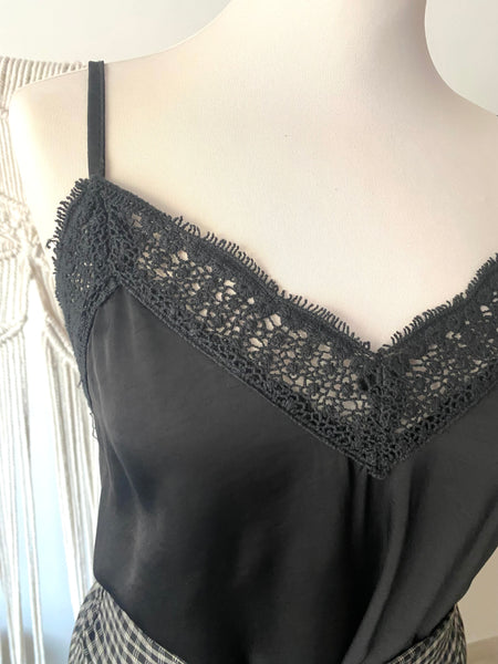Top alças com renda preto