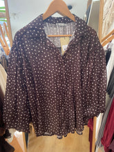 Carregar imagem no visualizador da galeria, Camisa bolinhas castanho Smf
