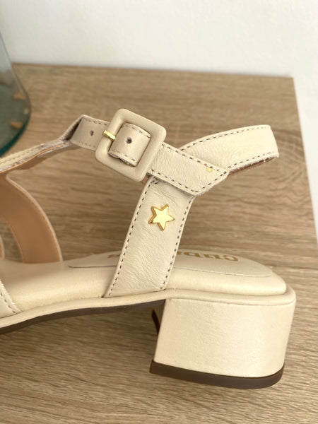 Sandália Dalila beje Cubanas