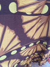 Carregar imagem no visualizador da galeria, Vestido estampa africana manga balão amarelo e castanho
