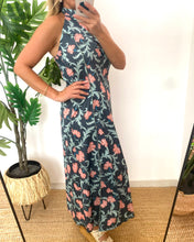 Carregar imagem no visualizador da galeria, Vestido estampa floral azul e rosa
