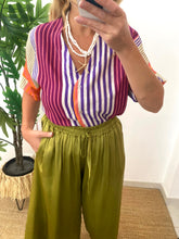 Carregar imagem no visualizador da galeria, Camisa riscas roxo e laranja
