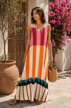 Carregar imagem no visualizador da galeria, Vestido malha fria riscas e rosa e laranja
