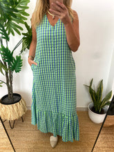 Carregar imagem no visualizador da galeria, Vestido vichy verde e azul
