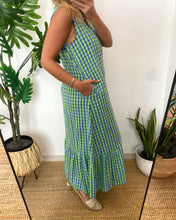 Carregar imagem no visualizador da galeria, Vestido vichy verde e azul
