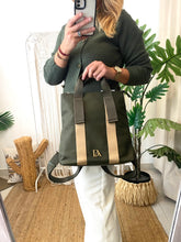 Carregar imagem no visualizador da galeria, Mochila nylon kaki/camel Don Algodon

