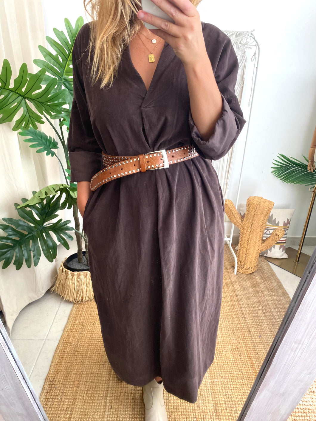 Vestido oversize bombazina castanho