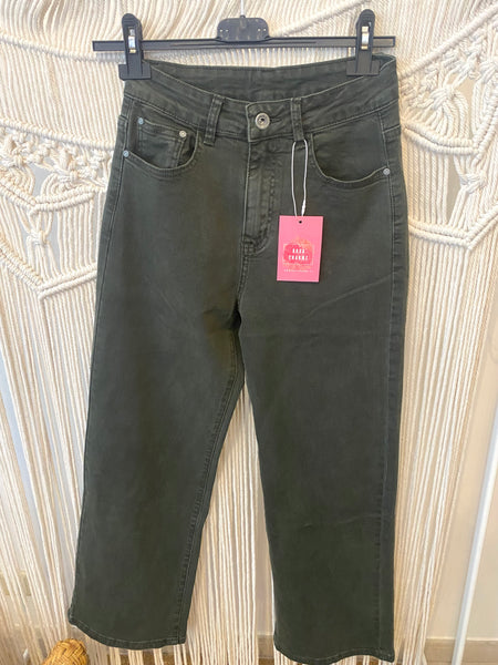 Calça straight sarja kaki