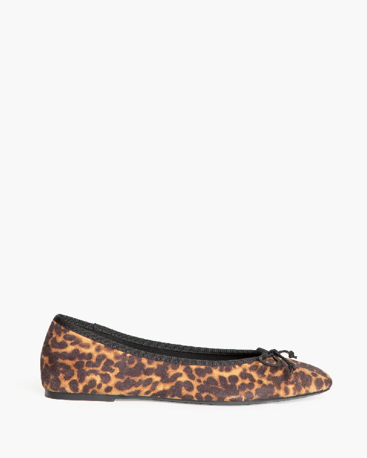 Sabrina laçinho leopardo Corina