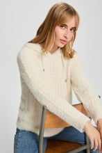 Carregar imagem no visualizador da galeria, Camisola de pêlo capuz Morgan
