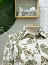 Carregar imagem no visualizador da galeria, Vestido estampa verde
