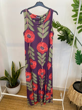 Carregar imagem no visualizador da galeria, Vestido comprido malha fria papoilas
