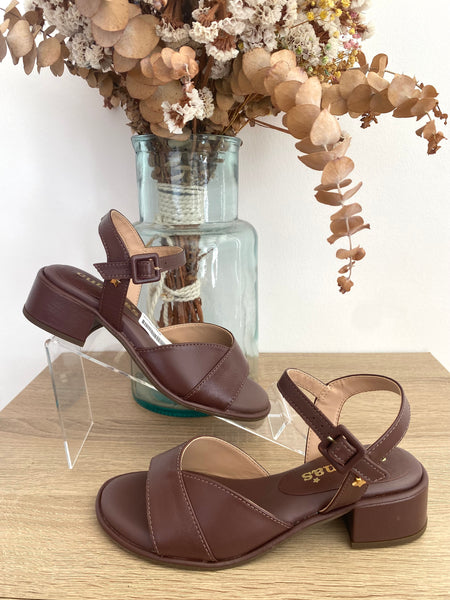 Sandália Dalila chocolate Cubanas