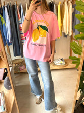 Carregar imagem no visualizador da galeria, T-shirt Dolce Vita rosa
