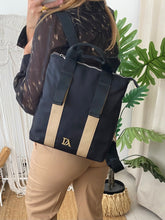Carregar imagem no visualizador da galeria, Mochila nylon preto/camel Don Algodon
