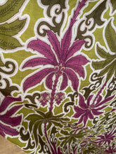 Carregar imagem no visualizador da galeria, Vestido comprido estampa palmeiras rosa e verde
