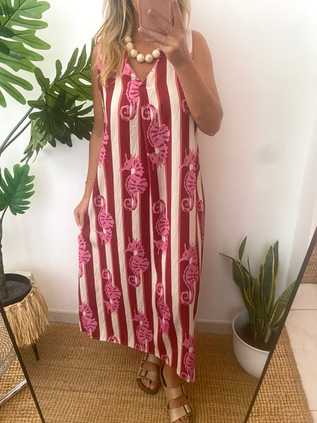 Vestido cavalo marinho rosa