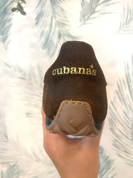 Ténis Cubanas Bey camurça castanho atacadores