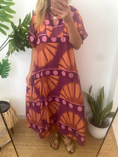 Vestido estampa africana manga balão rosa e laranja