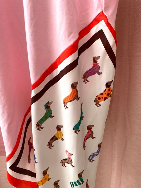 T-shirt de algodão com lenço cães rosa
