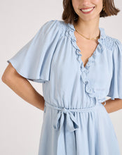 Carregar imagem no visualizador da galeria, Vestido azul claro Naf Naf
