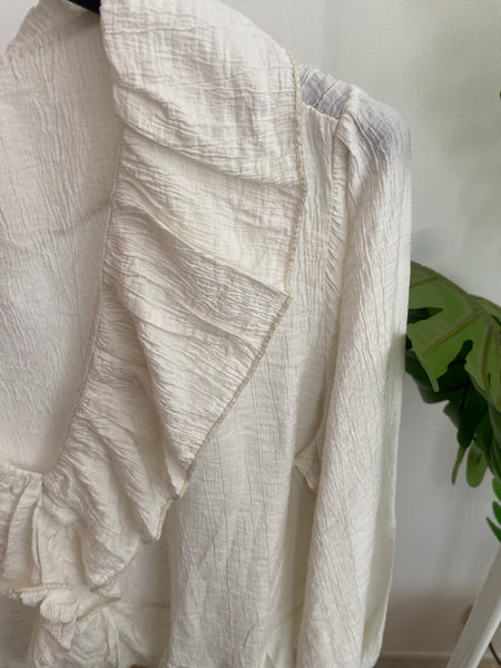 Blusa folho crepe creme
