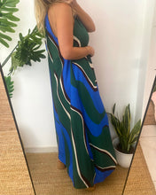 Carregar imagem no visualizador da galeria, Vestido estampa ondas azul
