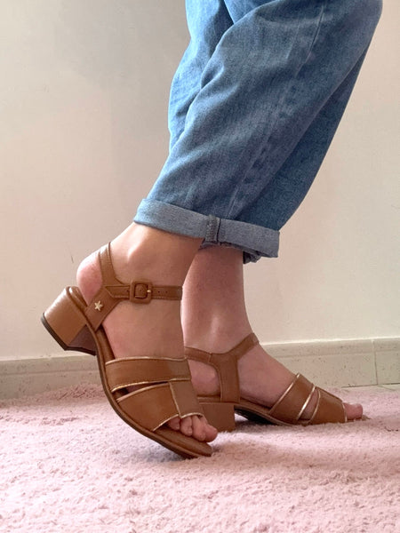 Sandália Dalila camel Cubanas
