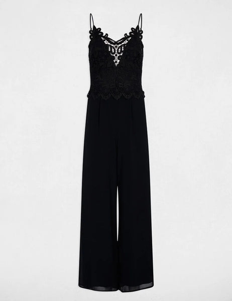 Macacão Morgan renda preto