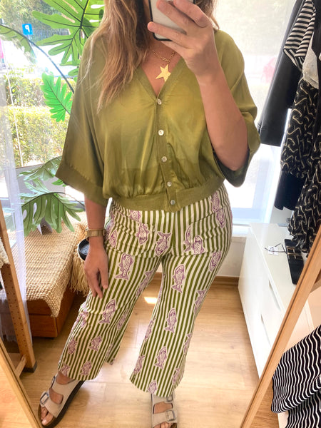 Kimono acetinado botões azeitona