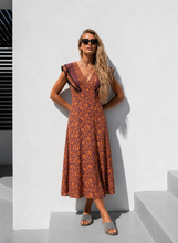Carregar imagem no visualizador da galeria, Vestido vintage com folho tijolo
