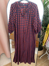 Carregar imagem no visualizador da galeria, Vestido camisa Vichy Bordeaux
