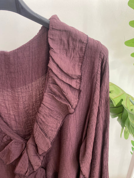 Blusa folho crepe ameixa