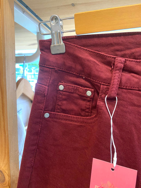 Calça straight sarja bordeaux