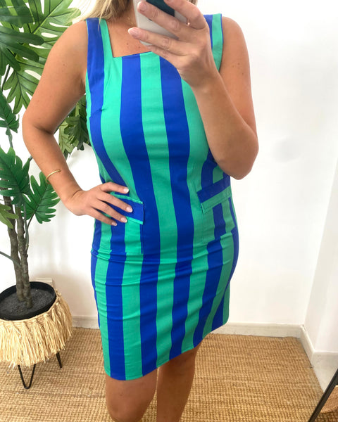 Vestido curto estampa azul e verde