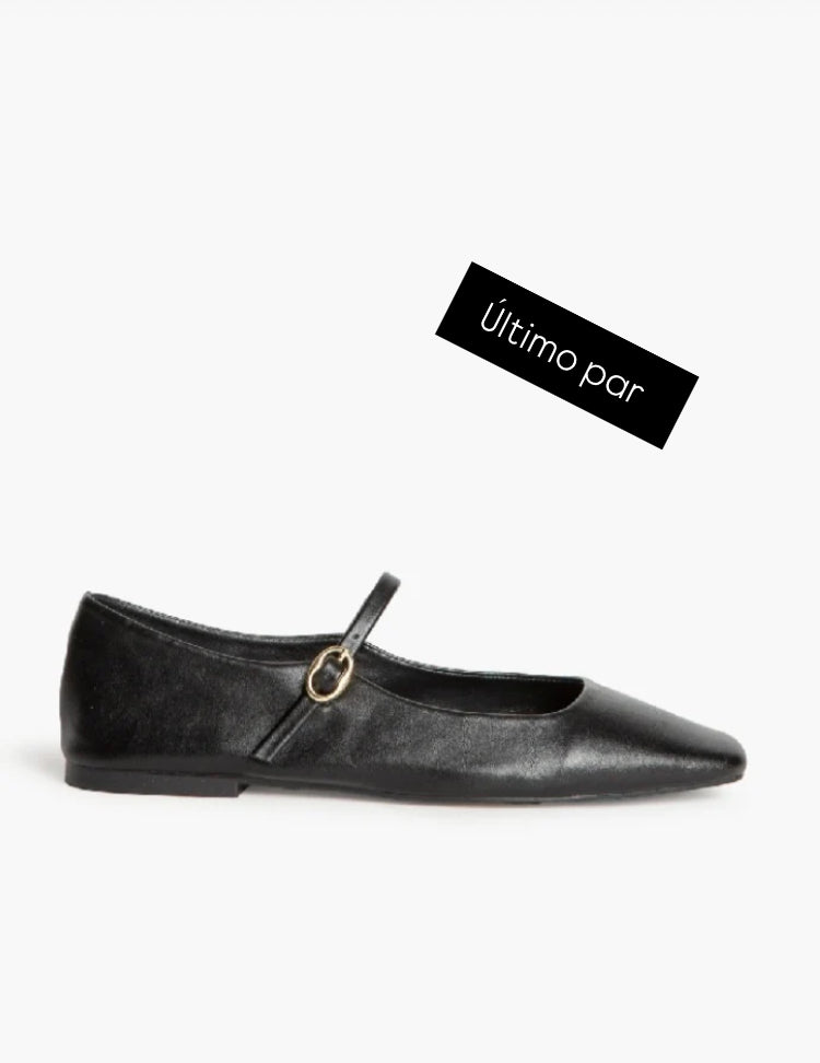 Sapato mary jane preto Corina