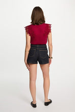 Carregar imagem no visualizador da galeria, Blusa cereja renda Morgan
