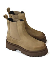 Carregar imagem no visualizador da galeria, Botim elástico camurça beje Cubanas
