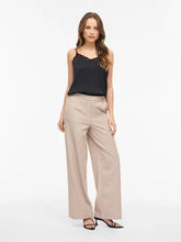 Carregar imagem no visualizador da galeria, Top alças com rendinha preto Vila
