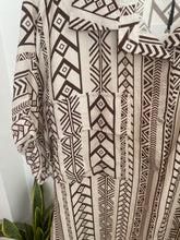 Carregar imagem no visualizador da galeria, Vestido camisa estampa espiga branco

