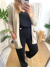 Carregar imagem no visualizador da galeria, Casaco Viril Open beje Vila
