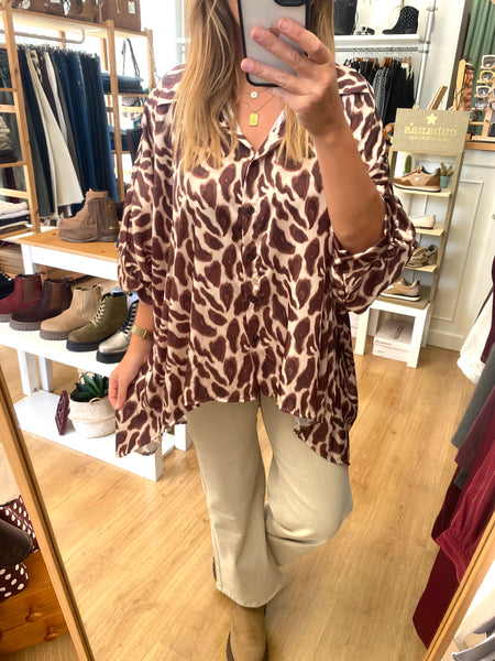Camisa túnica oversize padrão leopardo Smf